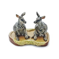 Make your dinner table a bounding success with these beautiful kangaroo salt and pepper sh